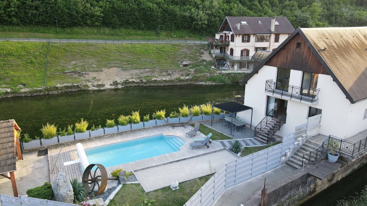 Ornans Villa | Riverfront villa, large private heated pool, SPA Jacuzzi