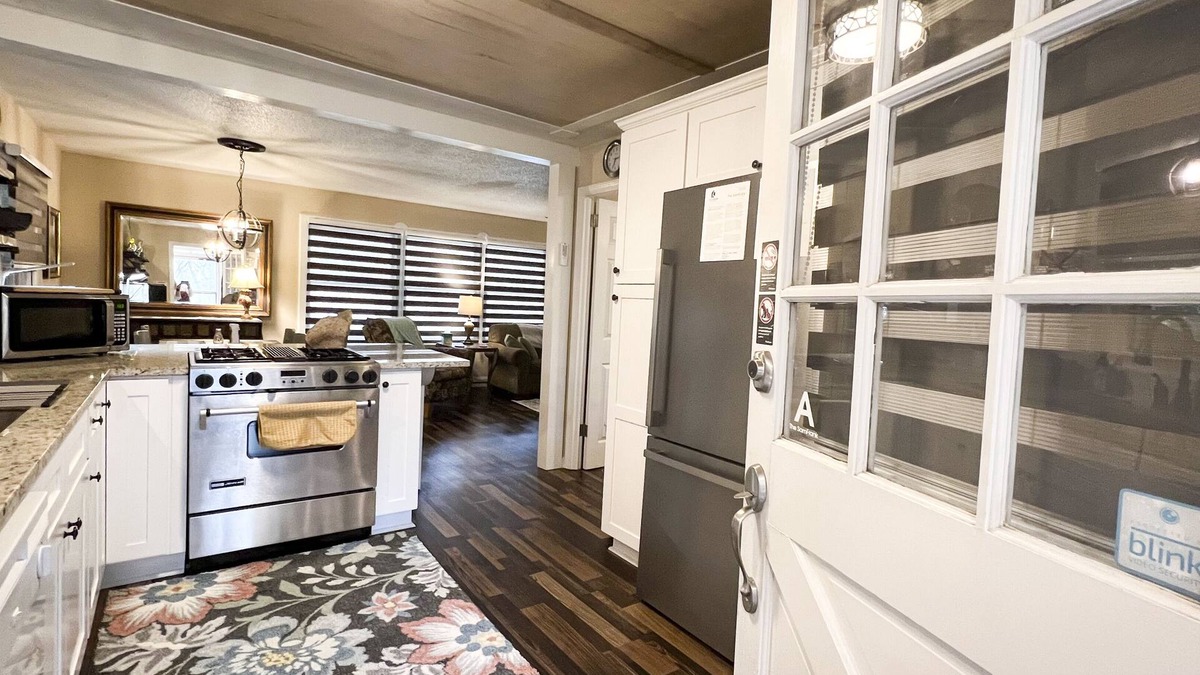 Macon Apartment | RiverHouse - SamFrank (Unit A) - 1BD/1BA with Carport - Near Amerson River Park