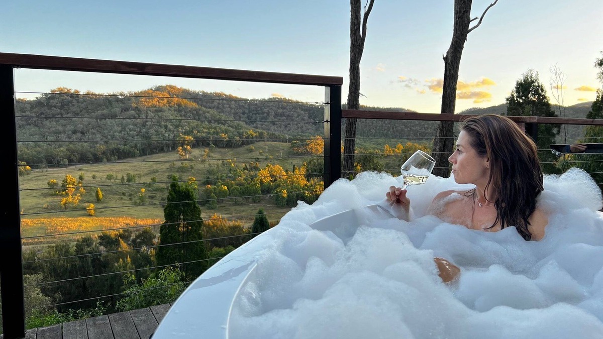 Riverlea Villa | RIVERLEA RETREAT MUDGEE - Private, Tranquility, Outdoor Bath, Pool