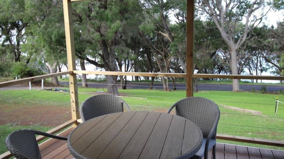 Augusta Cottage | Riverscape Cottage No.8 - Riverscape - unit 8 with views over the Blackwood River