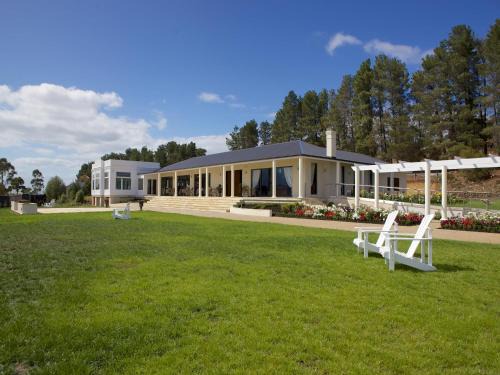 Cambridge Resort | Riversdale Estate Cottages