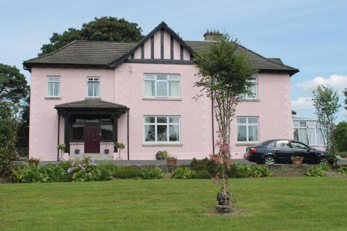 Ballinamore House | Riversdale Farm B&B