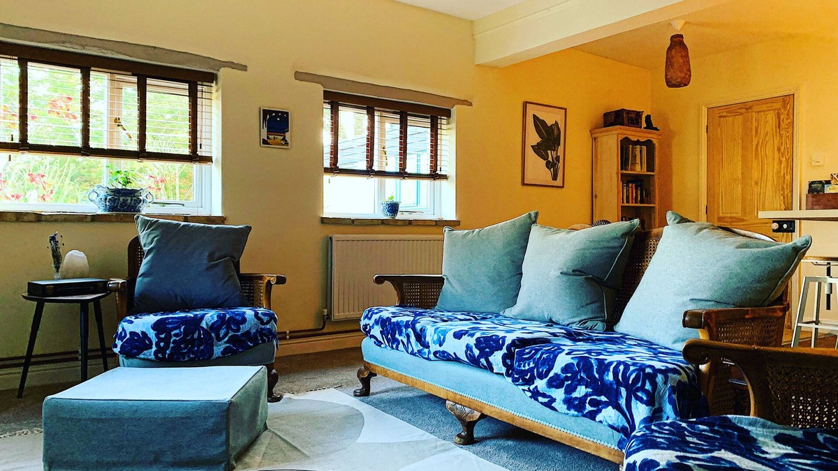 Itteringham Apartment | Riverside Apartment with Private Sauna