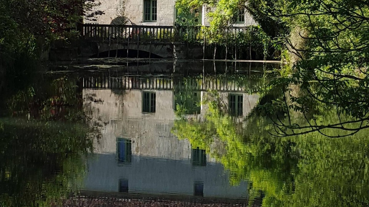 Pons Cottage | Riverside cottages & watermill in Pons with heated swim spa/pool