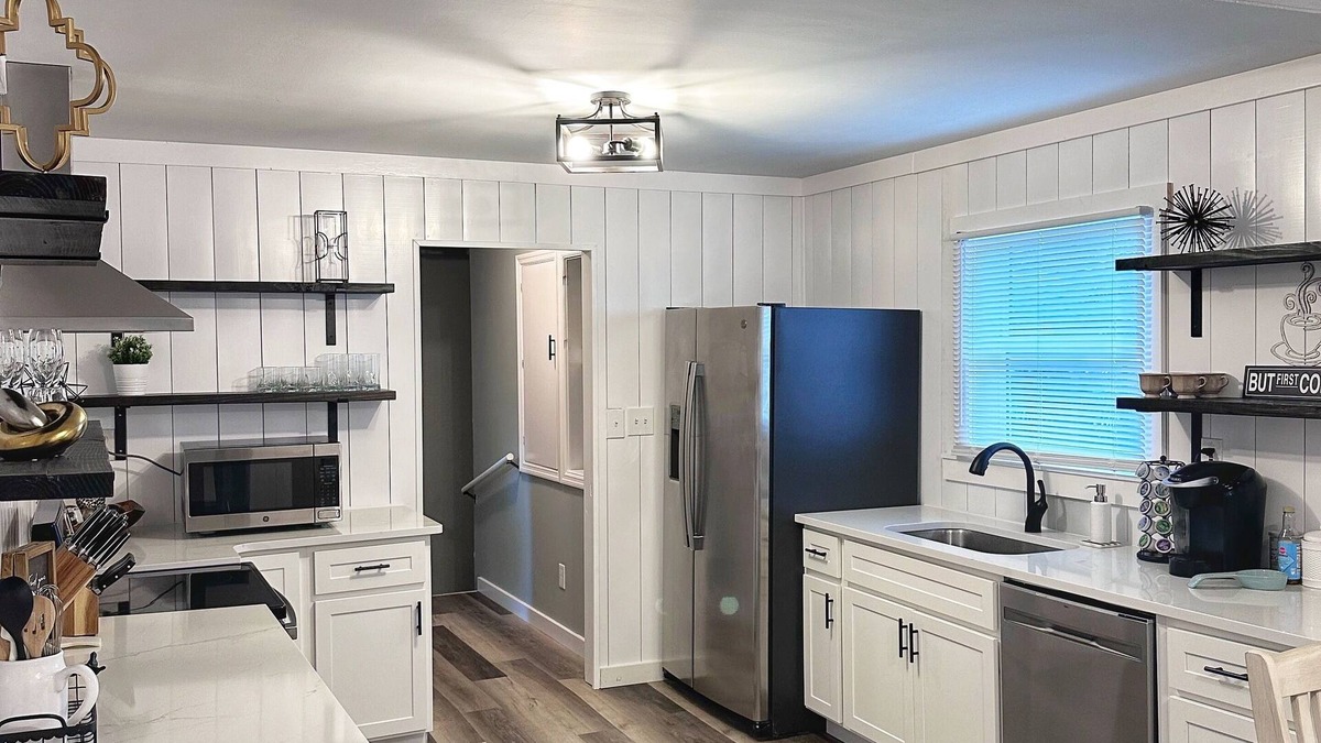 Grafton House | Riverside Home - Modern meets comfort