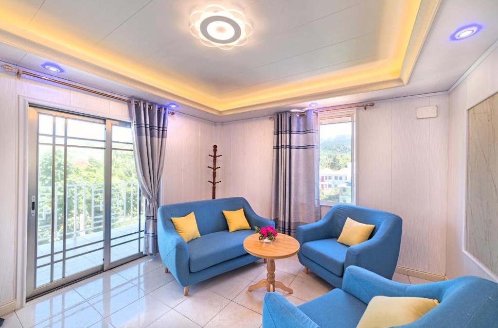 Picard Hotel | Riverside Hotel