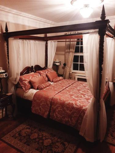 Dundalk Bed & Breakfast | Riverside Lodge