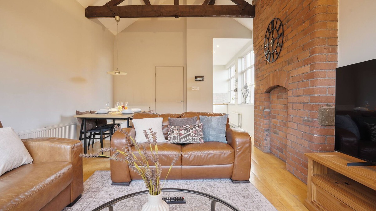 Neepsend Apartment | Riverside Loft - Free Parking - Gym - Riverview