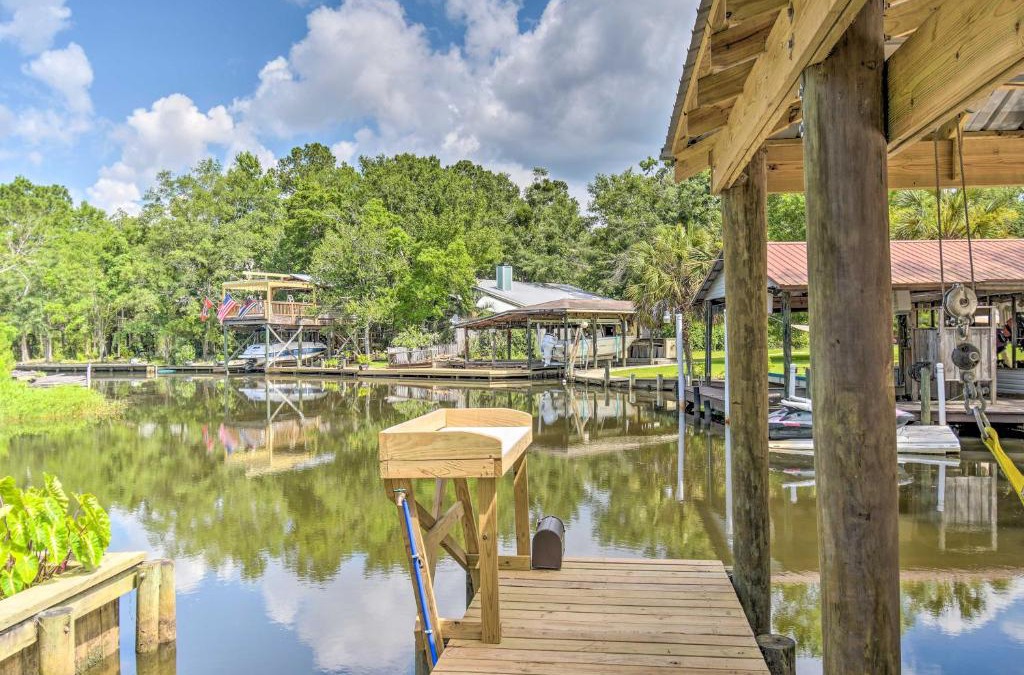 Foley House | Riverside New Magnolia Springs Home with Dock, Beach