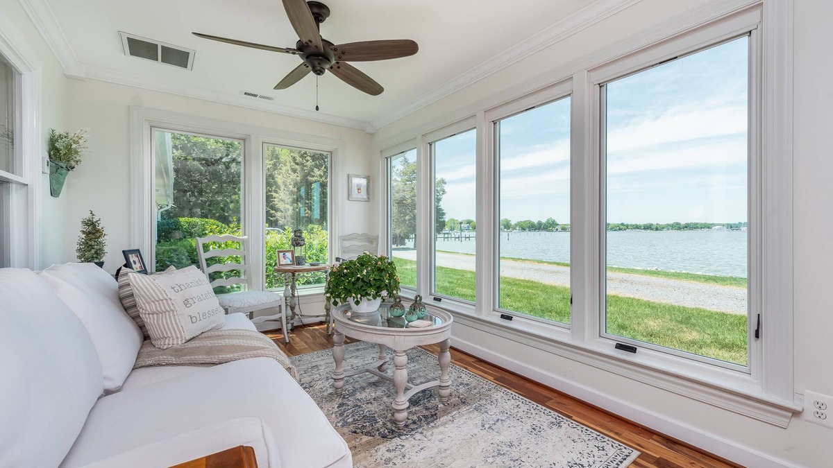 Croom House | Riverside Retreat - Views Galore. Near DC/Baltimore and Annapolis, MD