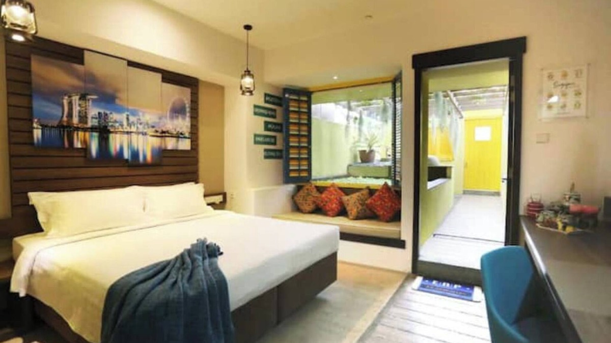 Singapore River Hotel | Riverside Theme Courtyard Club+Breakfst Exec Privy