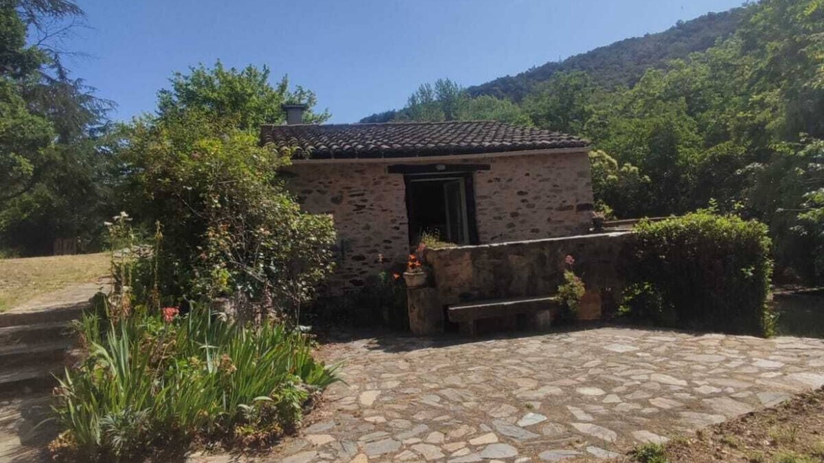 Prunet-et-Belpuig Apartment | Riverside vacation rentals (66)