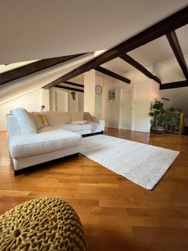 Spodnja Idrija Apartment | Riverside Villa Avo - Apartment Sara