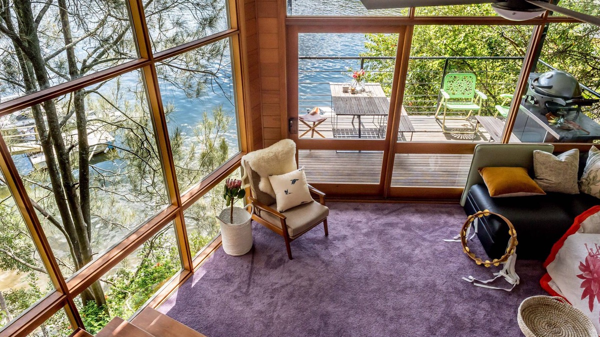 Berowra Waters House | RiverTreehouse Escape (15 Calabash Point, formerly 8 DustHole Pt)