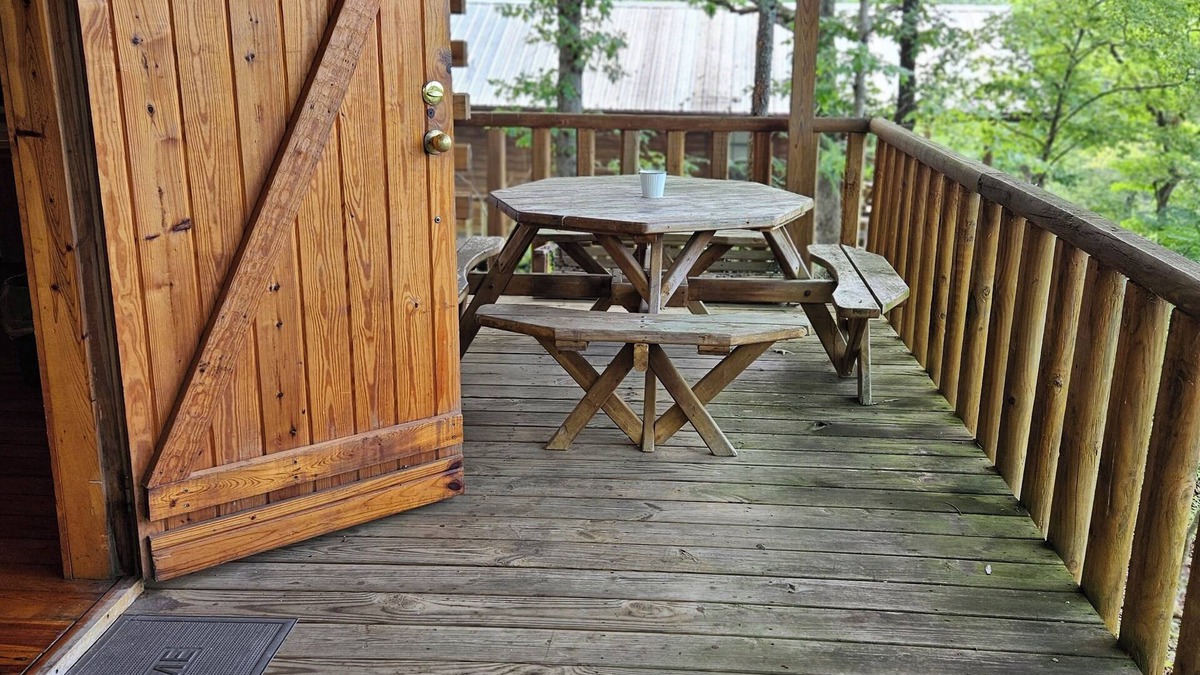 Mammoth Spring Cabin | Riverview Cabins viewing Mammoth Spring State Park and Hatchery