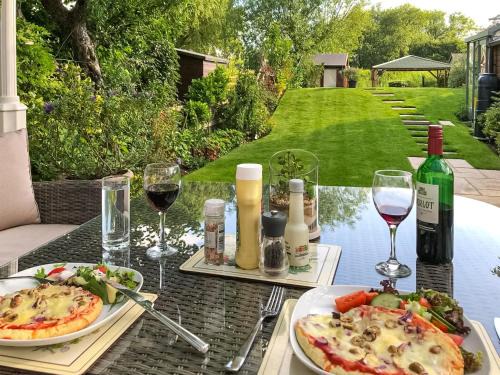 Frognall House | Riverview