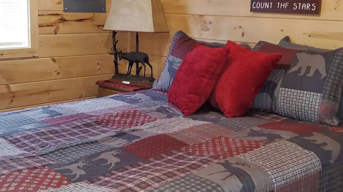 Smith Cabin | Riverview Paradise Cabinnn