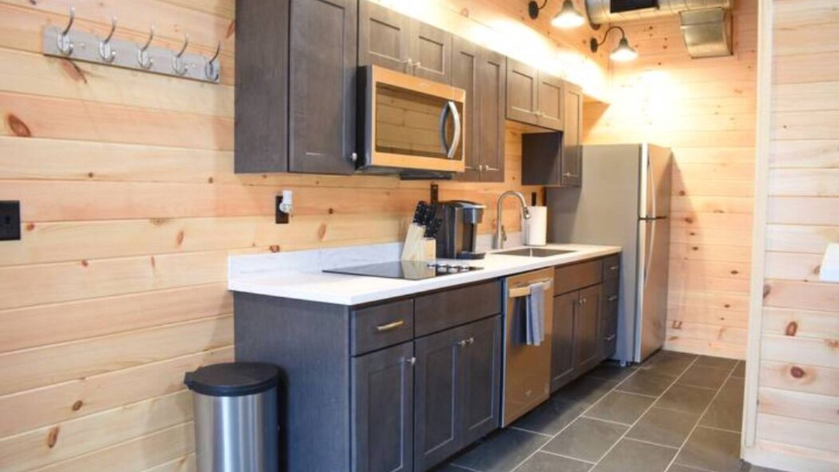 Pulaski Apartment | Riverview Unit 1 Apartment space in Pulaski NY
