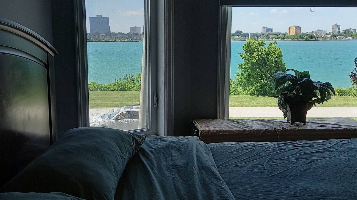Walkerville Bed & Breakfast | Riverview , waterfront, homestay, bnb