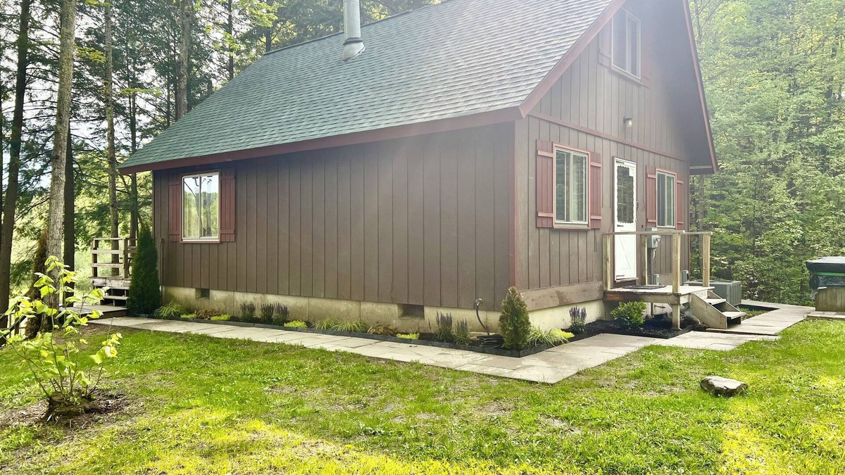 Mayfield Ski Chalet | Riverwalk Chalet: HotTub