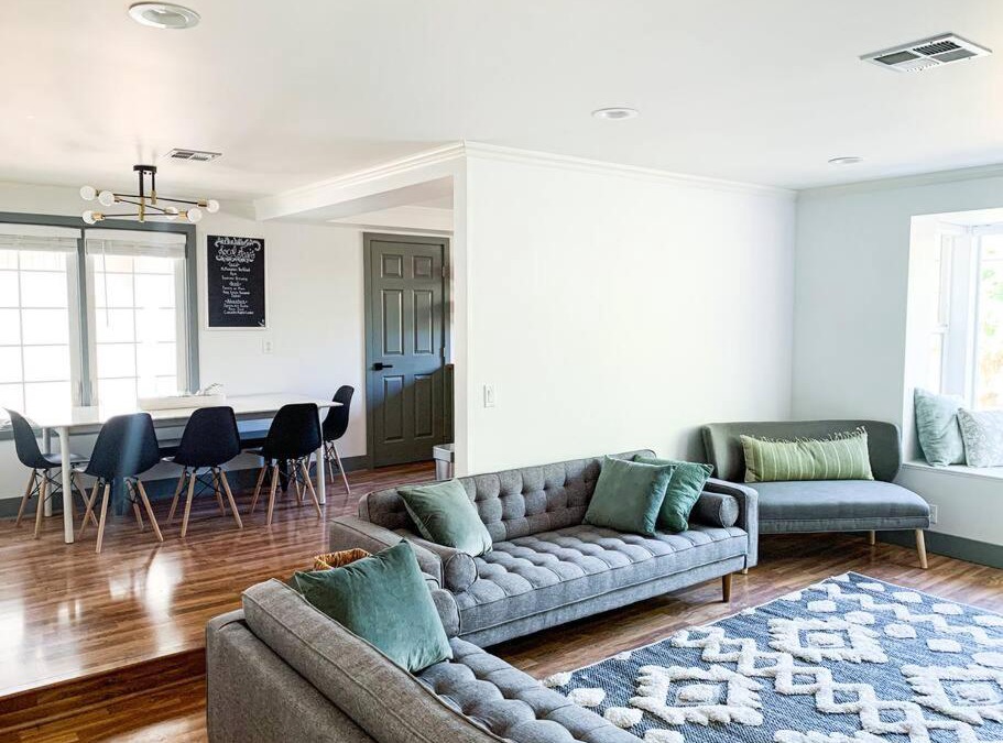 Springfield Apartment | Riverwalk Retreat: Spacious, Hot tub, near Autzen