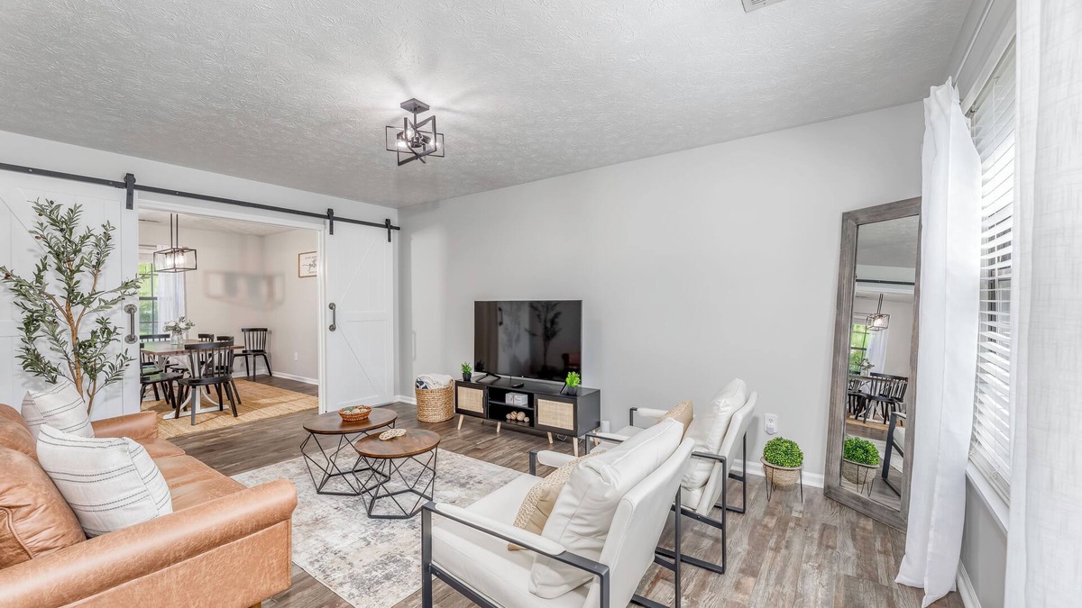 Acton House | Roadmap Lodging: Luxe Retreat at Janel