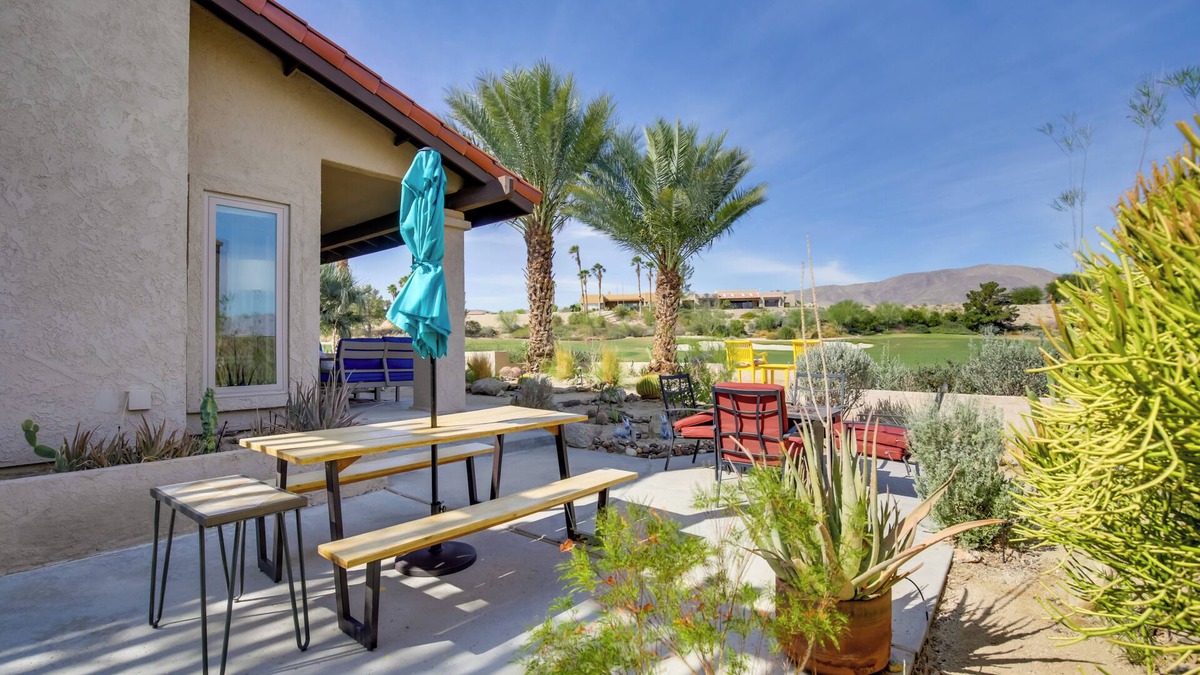 Borrego Springs House | 'Roadrunner Roost' at Rams Hill Golf Resort!