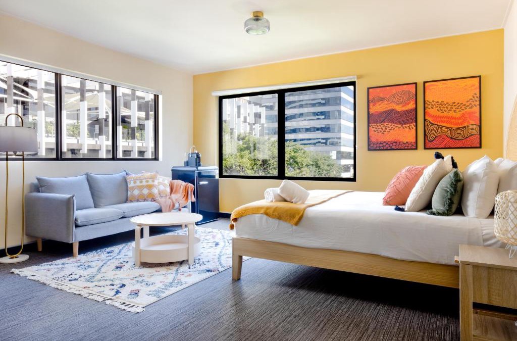 Brisbane Central Business District Hotel | Roamer Brisbane