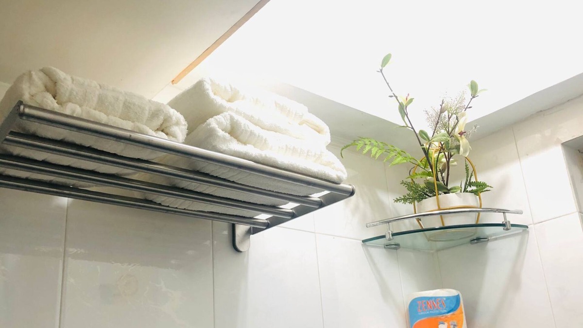 Sai Wan Apartment | Rob Apartment