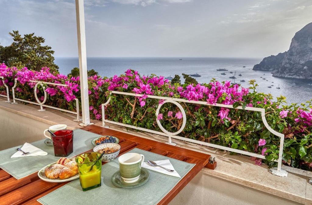 Capri Apartment | Roberhouse Tragara 37