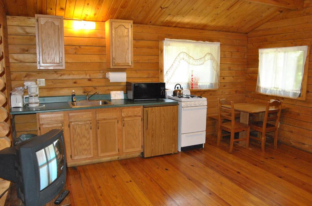 Lenhartsville Other | Robin Hill Camping Resort One-Bedroom Cottage 8
