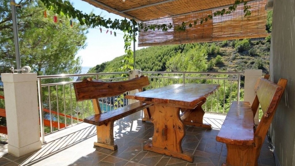 Zrnovo House | Robinson home in Žrnovo with Seaview, Terrace (3638-3)