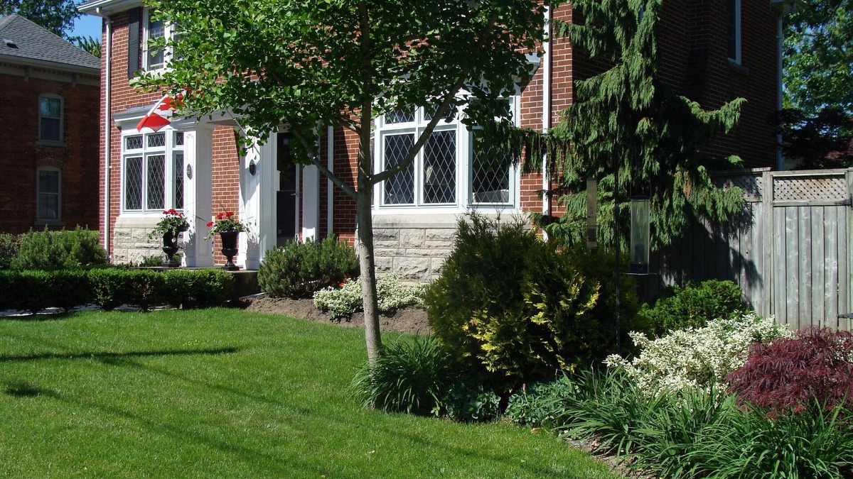 Thorold Bed & Breakfast | Robinsong Bed and Breakfast