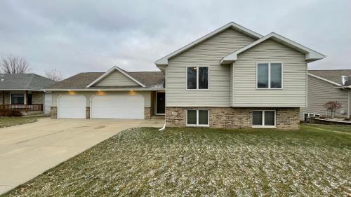 Stewartville House | Roch Harvest Hom