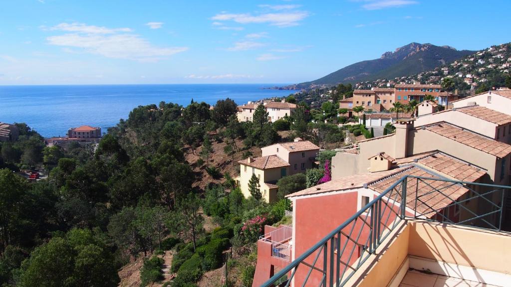Theoule-sur-Mer Apartment | Rochemarine Panoramic