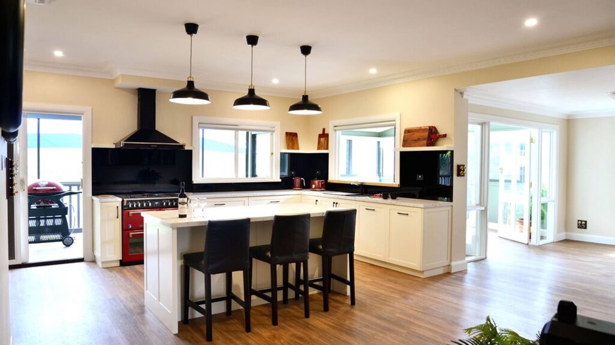 Wisemans Ferry House | Rock-a-Billi. Exceptional 4-bedroom home in the heart of Wisemans. 3pm checkout