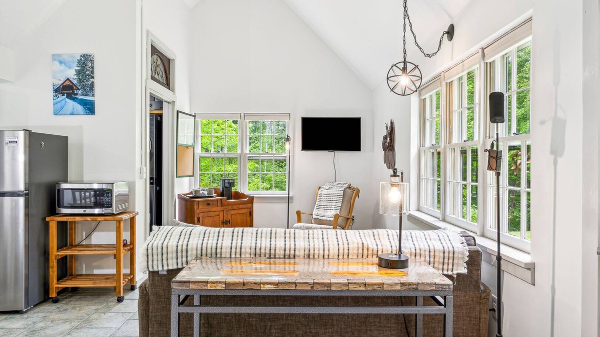 Reading House | Rock Haven Sugar House | Field and Farm