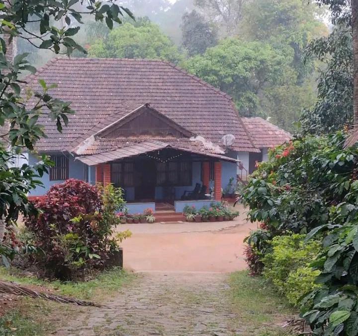 Kakabe House | Rock Hills Estate Home Stay