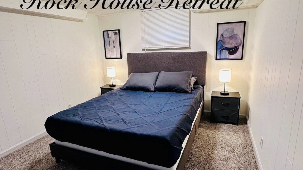 Independence House | Rock House Retreat *Freshly Renovated*