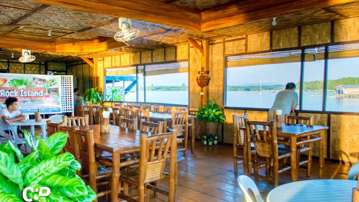 Hinatuan Hotel | Rock Island Resort