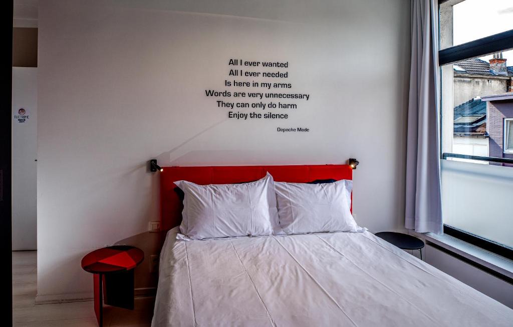 Zurenborg Bed & Breakfast | Rock Lobster City Lodge