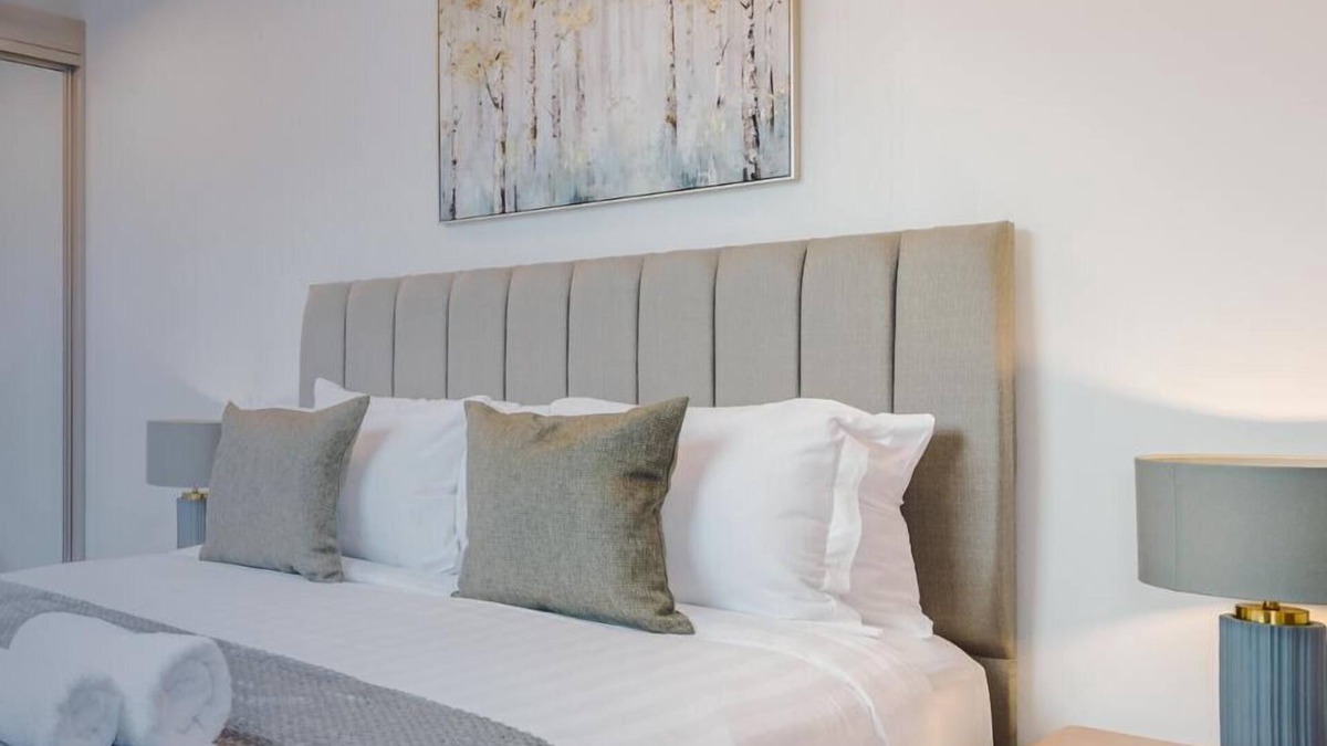 Stoney Middleton Apartment | Rock Mill | 2-Bedroom Duplex with Balcony