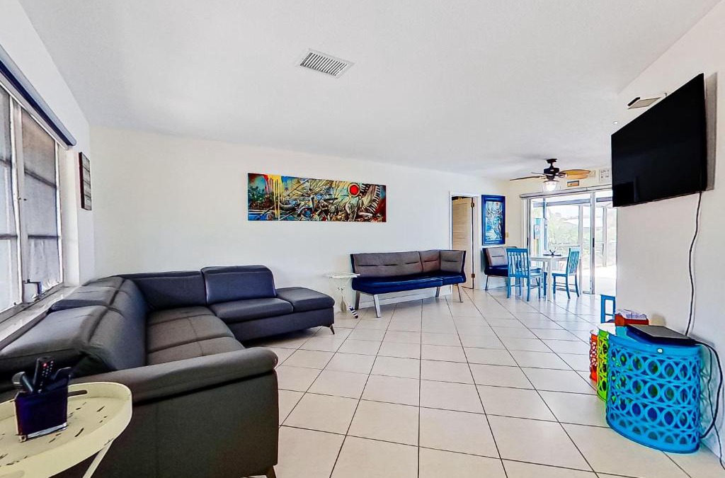 Saint James City House | Rock N' Reel Boat House