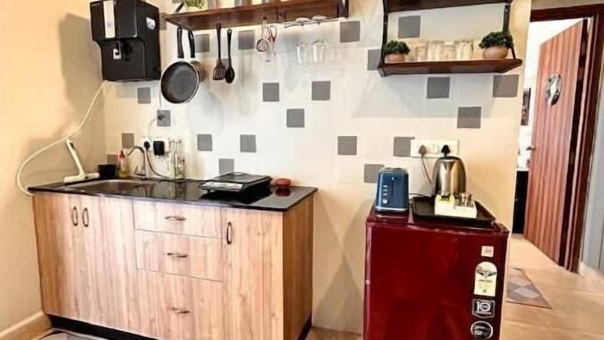 Nagoa Apartment | Rock ‘n’ Roll | 1 BHK w pool Arpora