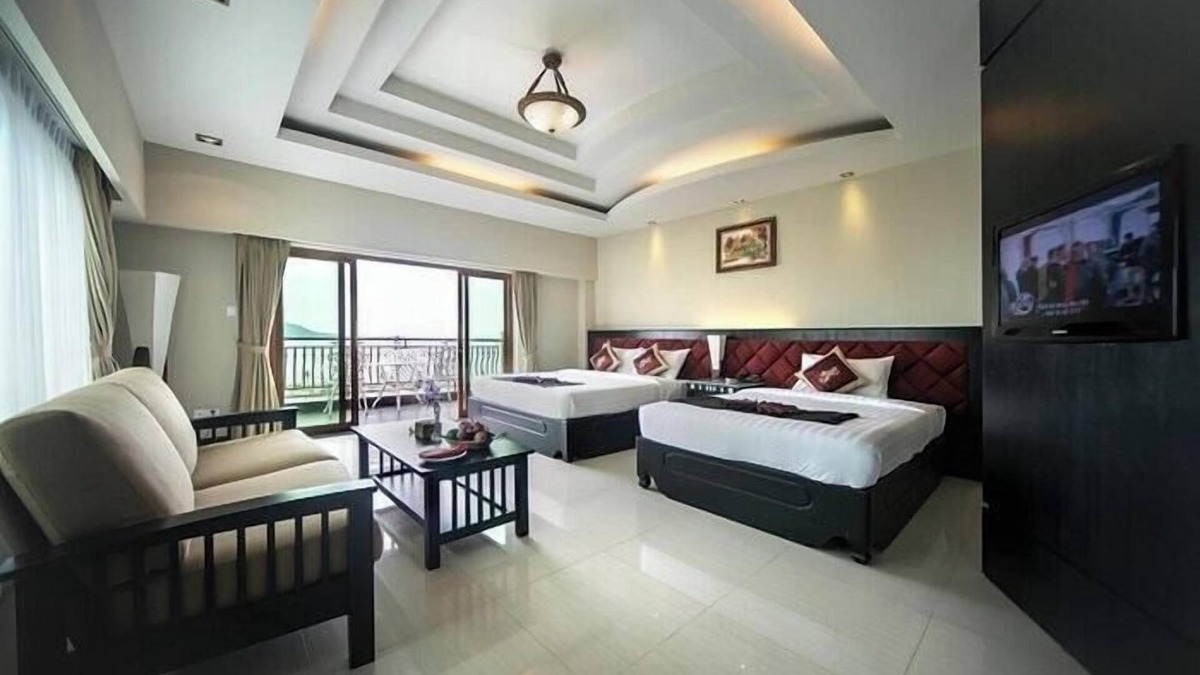 Krong Kaeb Hotel | Rock Royal Hotel & Resort