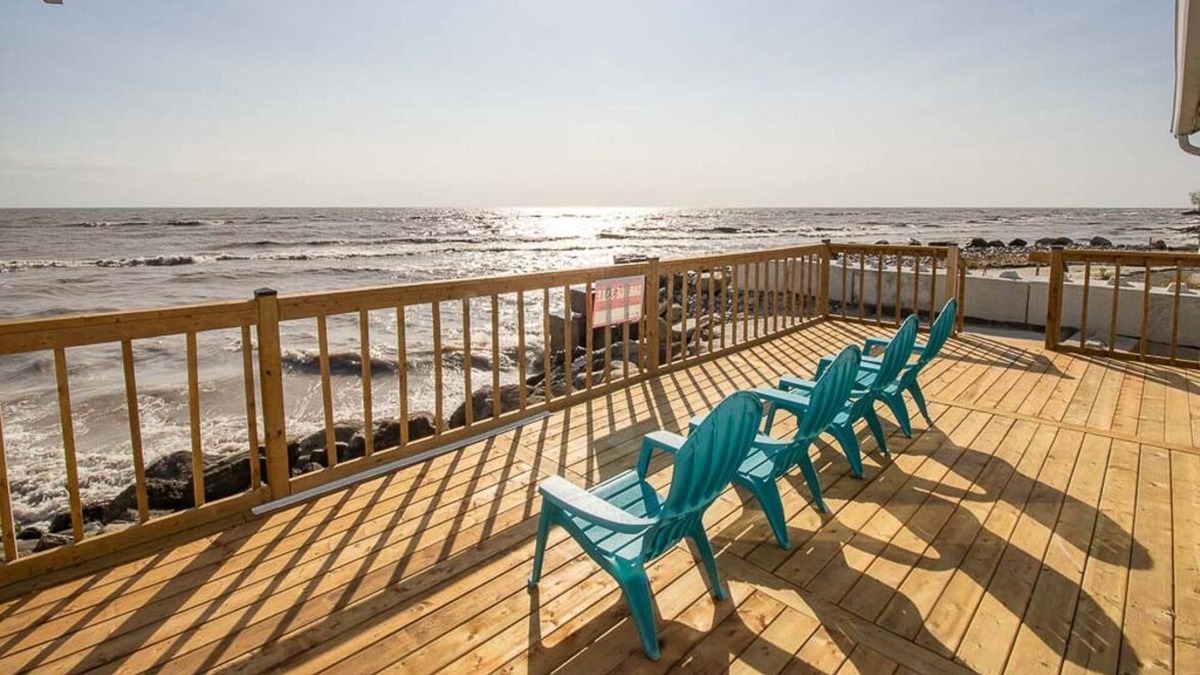 Long Point Cottage | Rock This Wave - Three Bedroom Cottage, Sleeps 8