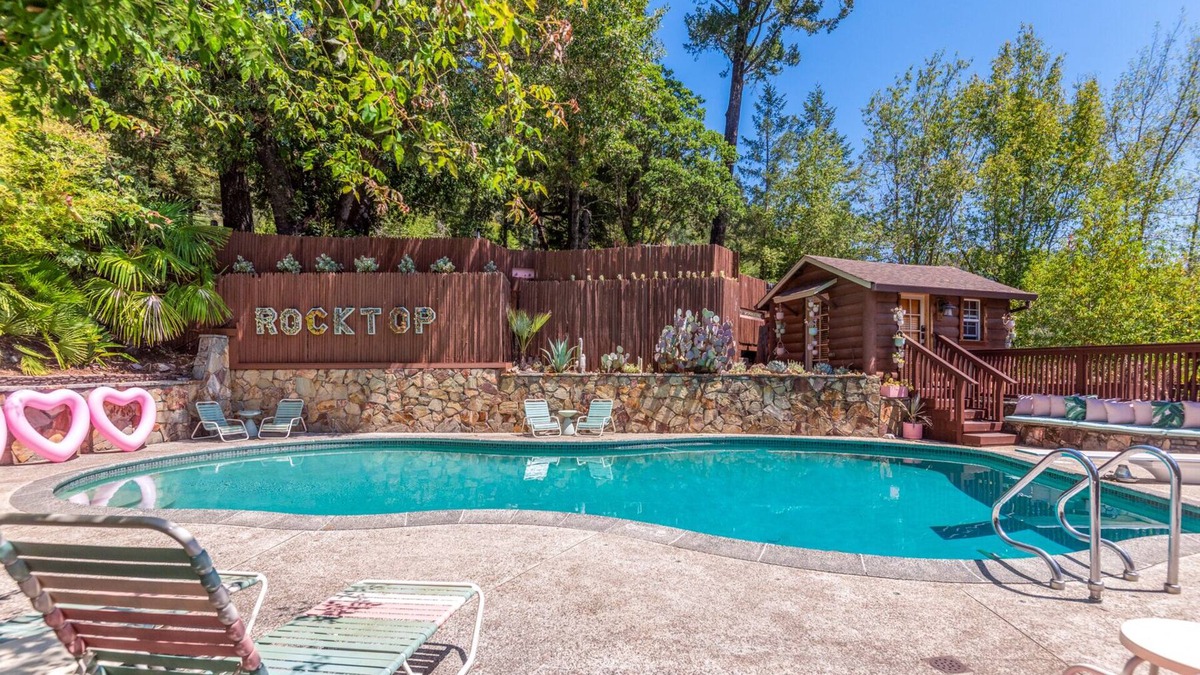 Hacienda House | Rocktop Lodge ~ Riverfront Lodge with private pool, hot tub & great views