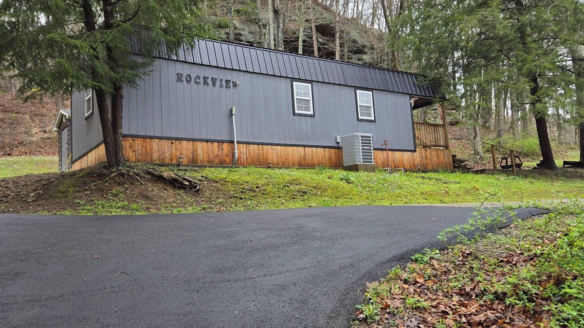 South Bloomingville Cottage | Rockview Cottage Hocking Hills