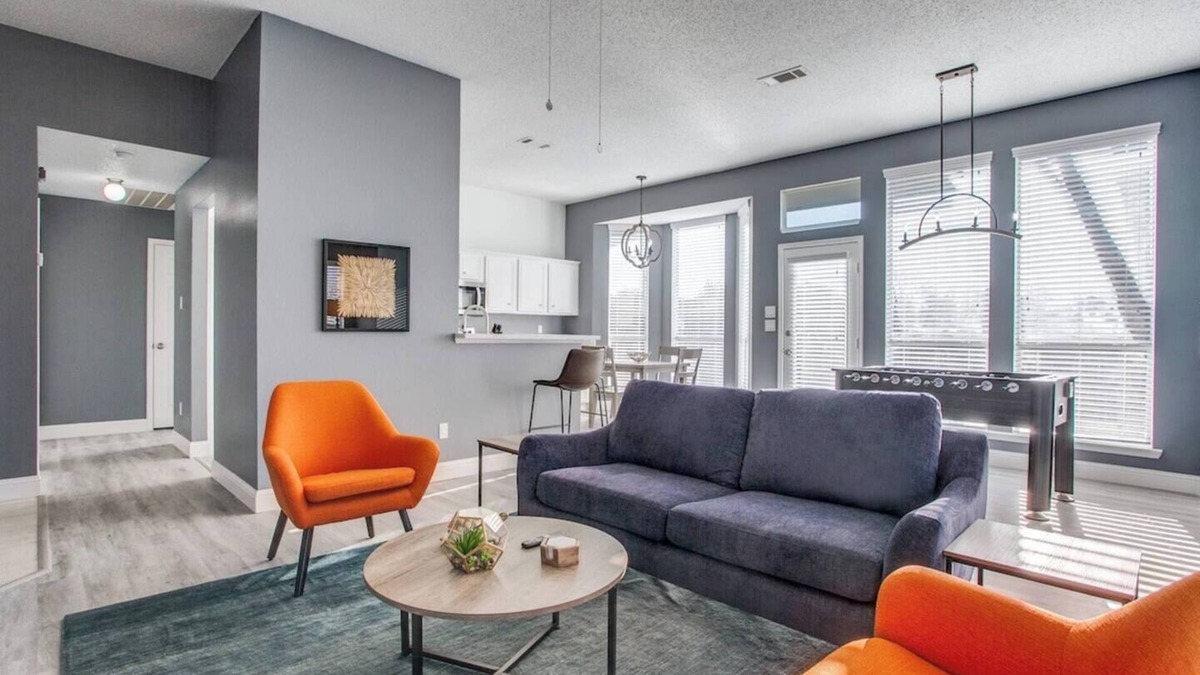 Elmo House | Rockwall Getaway by StayLage