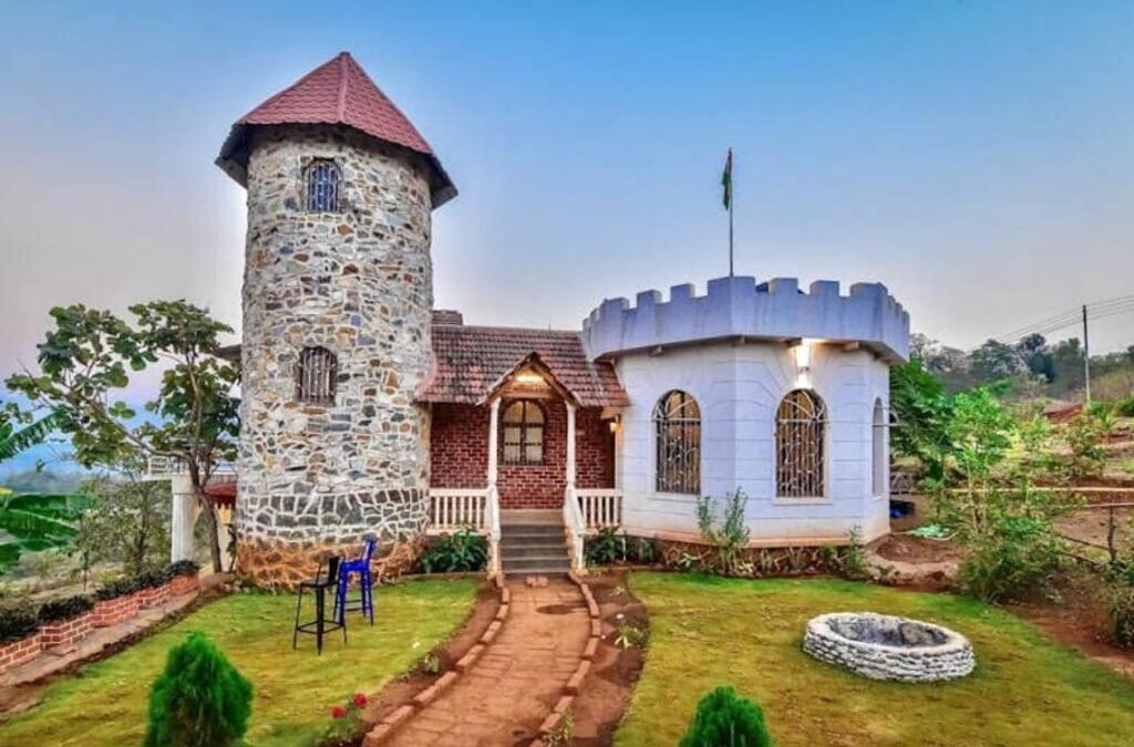 Pali Villa | Rockwood Castle